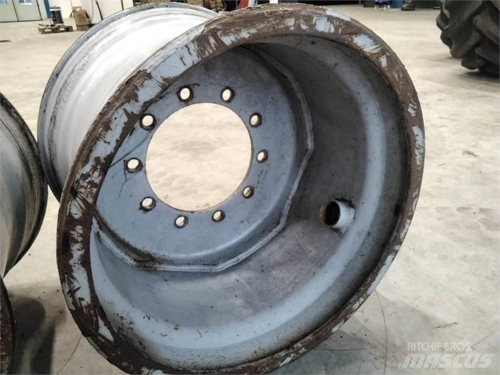 Valmet 890 20x26,5 Renkaat ja vanteet