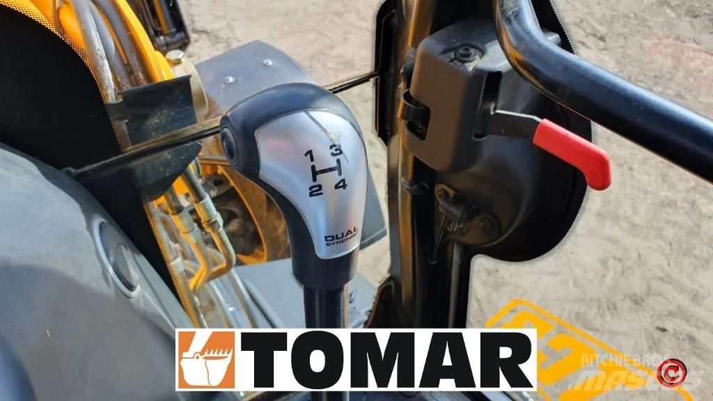 JCB 3 CX Kaivurikuormaajat
