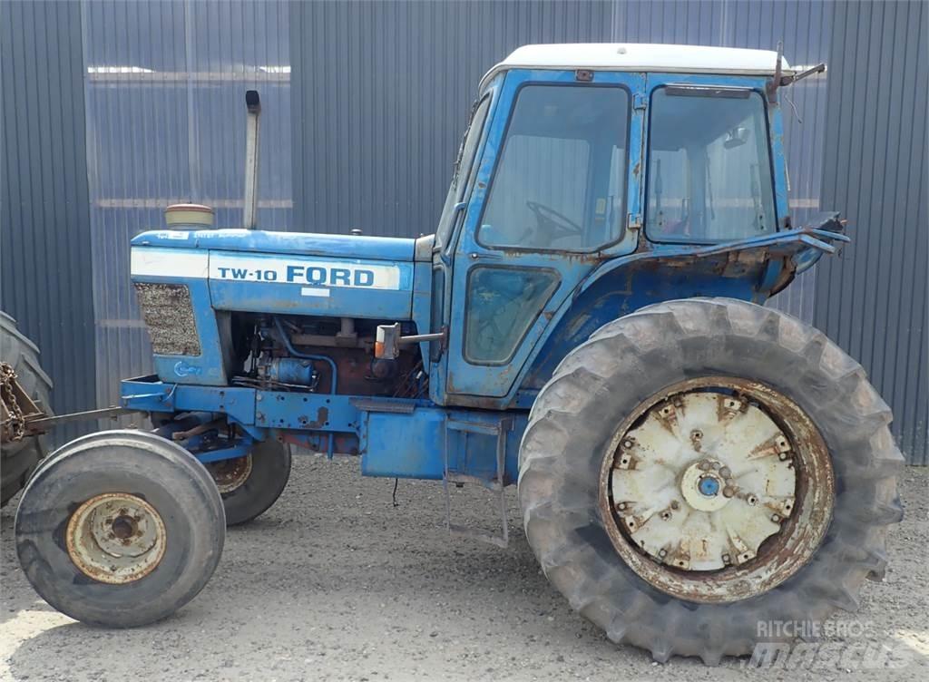 Ford TW10 Traktorit