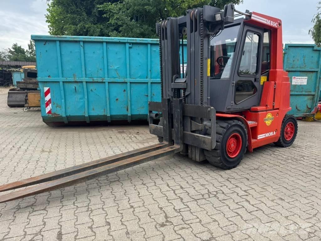 Mora M 85 C Dieseltrukit