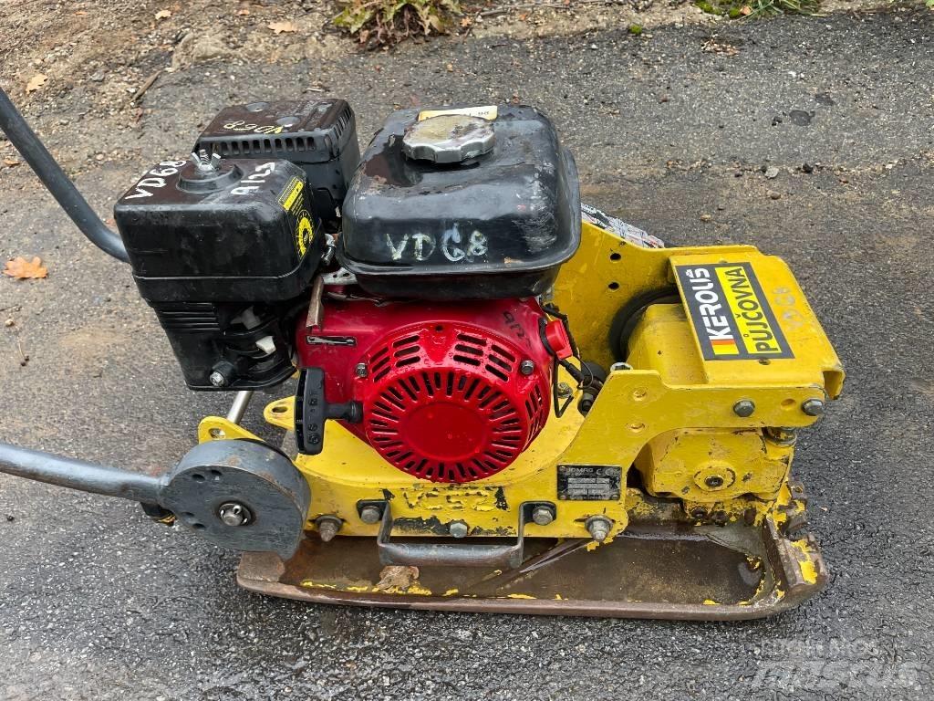 Bomag BP 10/36-2 Tärylevyt