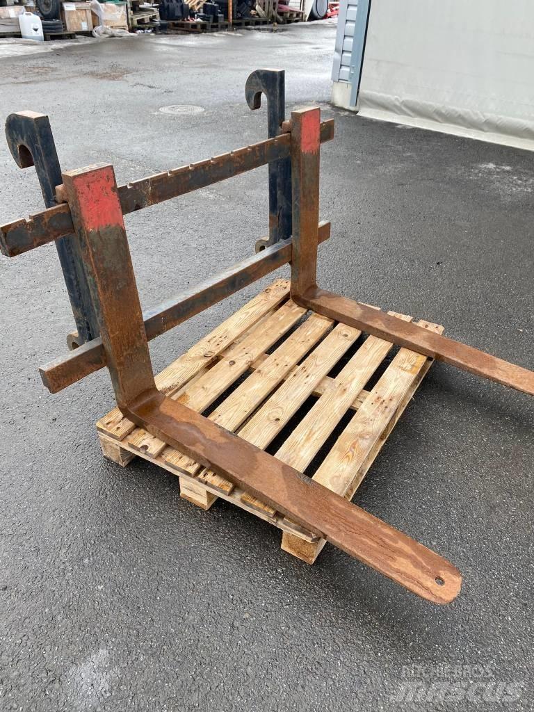Volvo TRUKKIPIIKIT Haarukat