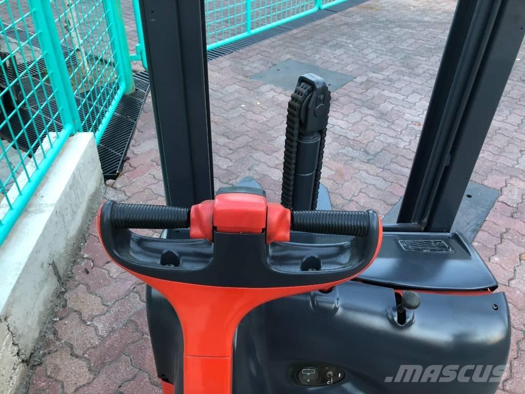 Linde L 12 V-3108 Käyden ajettavat pinoamistrukit