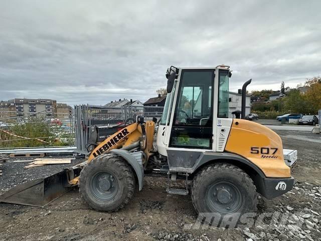 Liebherr L 507 Pyöräkuormaajat