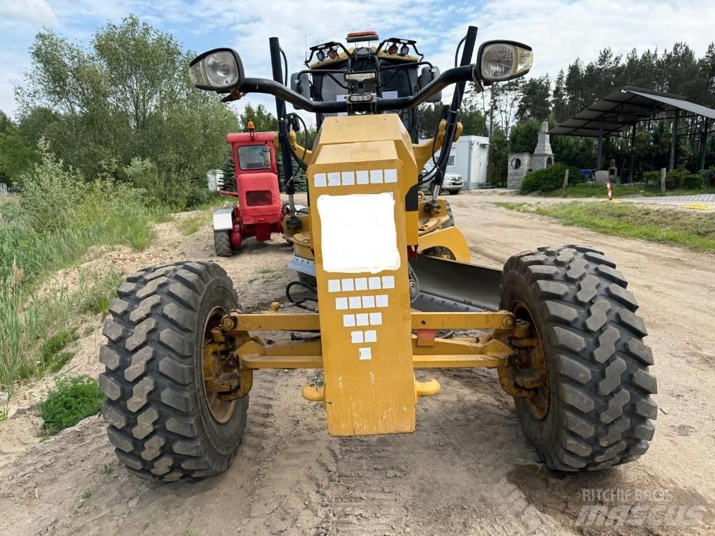 CAT 140 M Tiehöylät