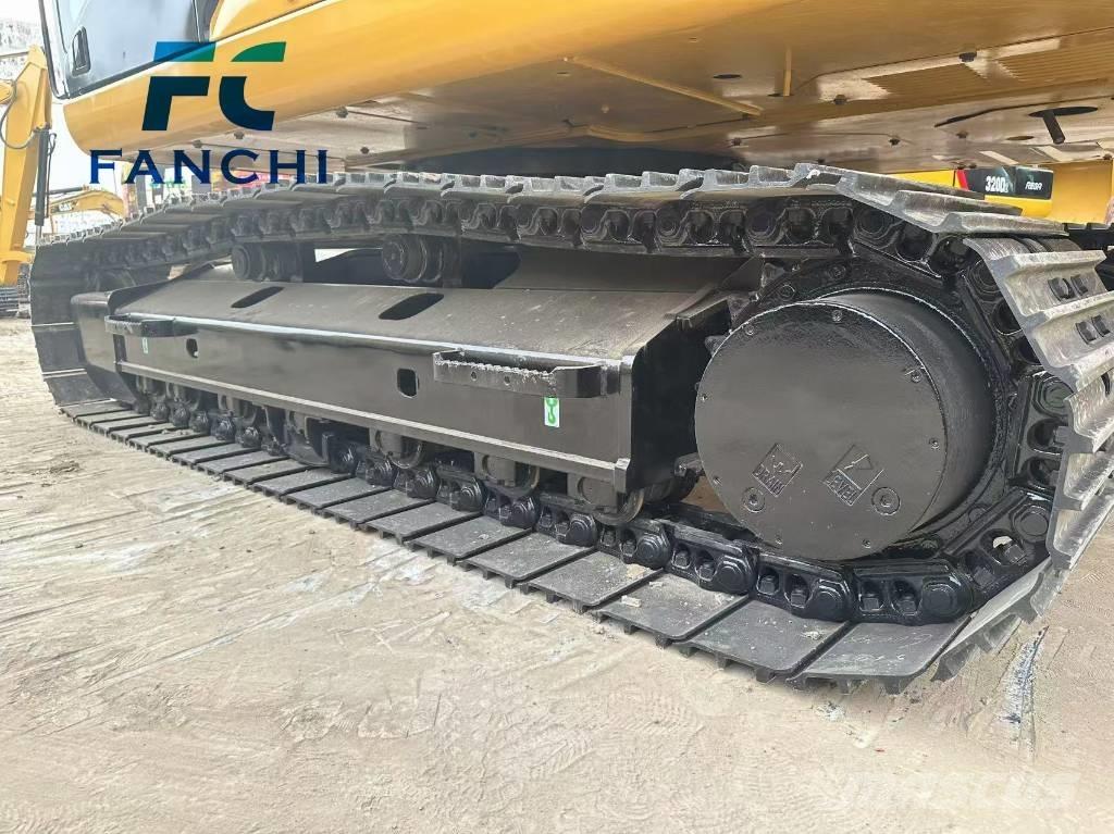 CAT 320gx Telakaivukoneet