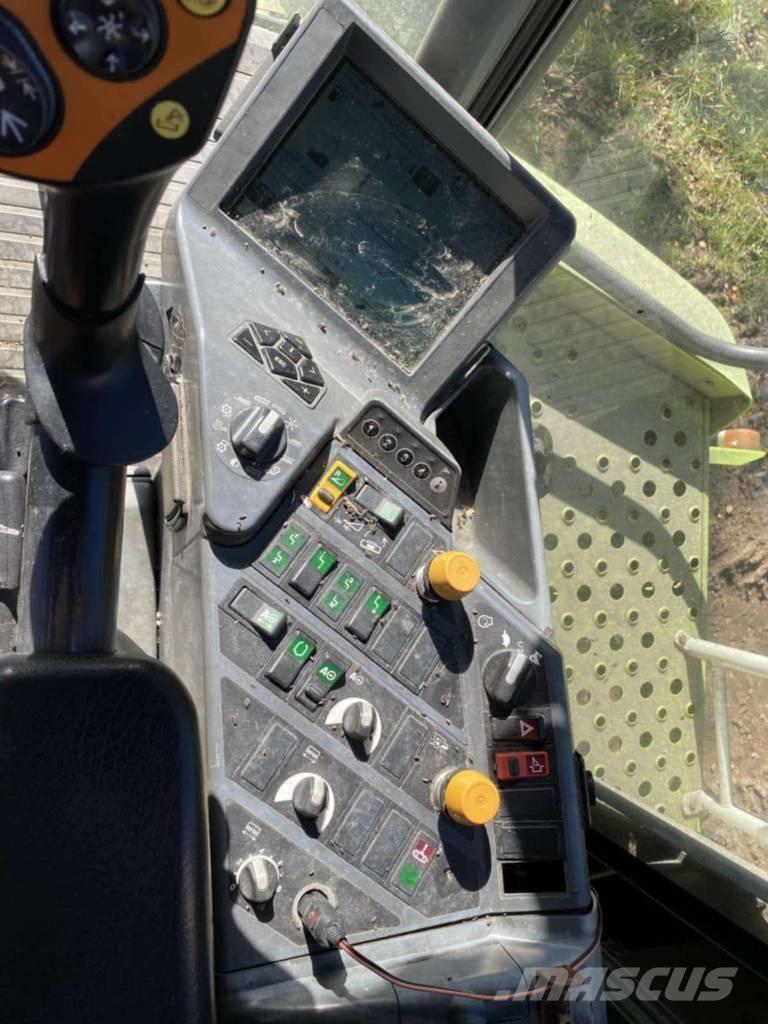 Class Lexion 580 tt Leikkuupuimurit