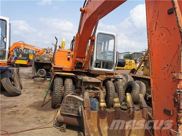 Hitachi EX160WD Telakaivukoneet