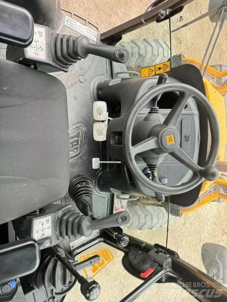 JCB 3 CX Pyöräkaivukoneet