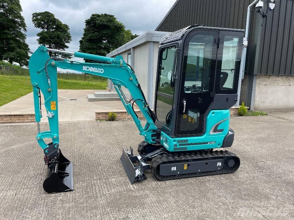 Kobelco SK17SR-3E Minikaivukoneet < 7t