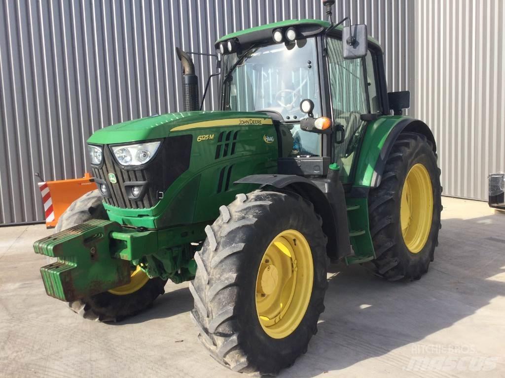 John Deere 6125M Traktorit