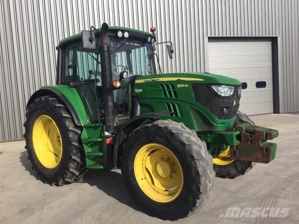 John Deere 6125M Traktorit