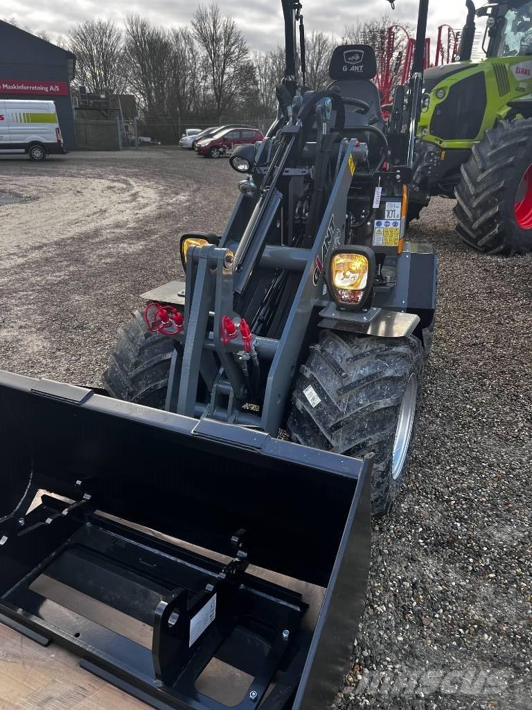 GiANT G 1500 HD Pienkuormaajat