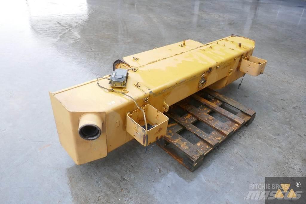 CAT 218-1843 Muut