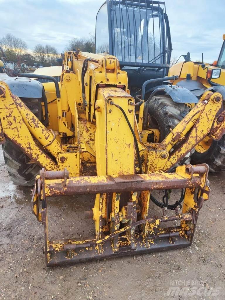 JCB 532-120 Kurottajat