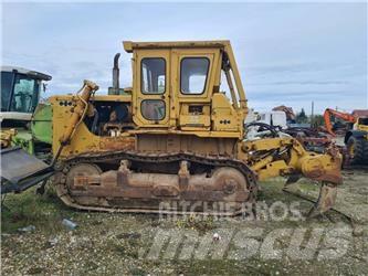 Komatsu D 85-18 Telaketjupuskutraktorit