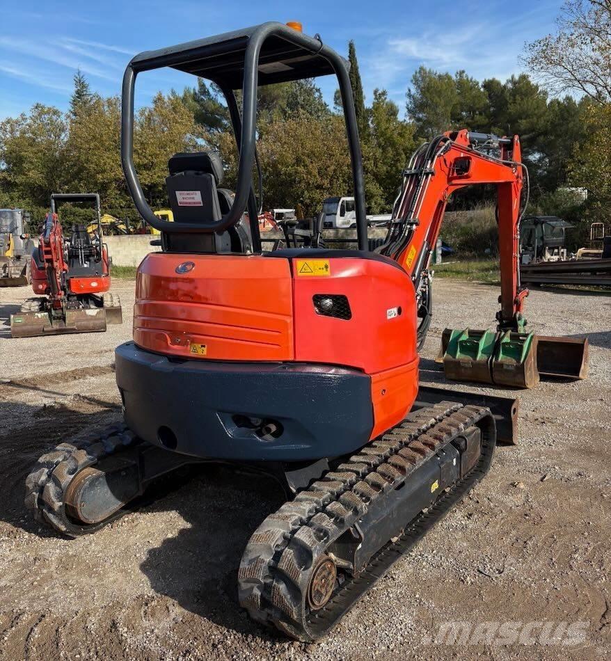 Kubota U 35-3 Minikaivukoneet < 7t