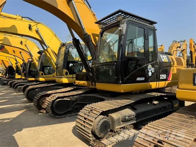 CAT 325 D L Telakaivukoneet