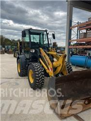 Komatsu WA80M-8 Pienkuormaajat