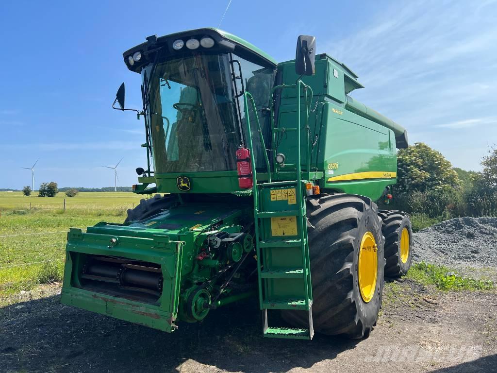 John Deere C 670 I Leikkuupuimurit