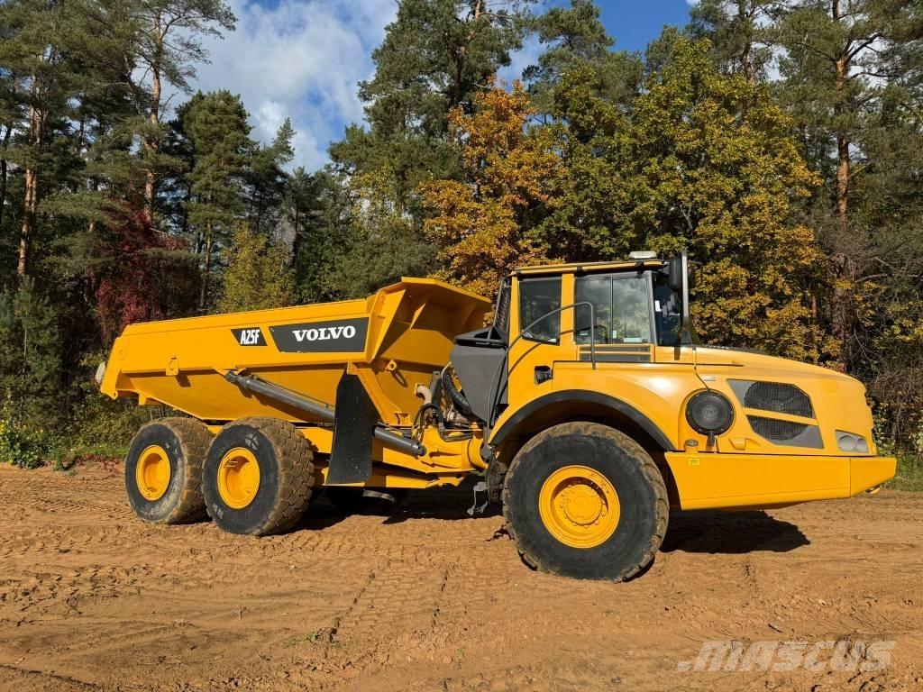 Volvo A 25 F Dumpperit