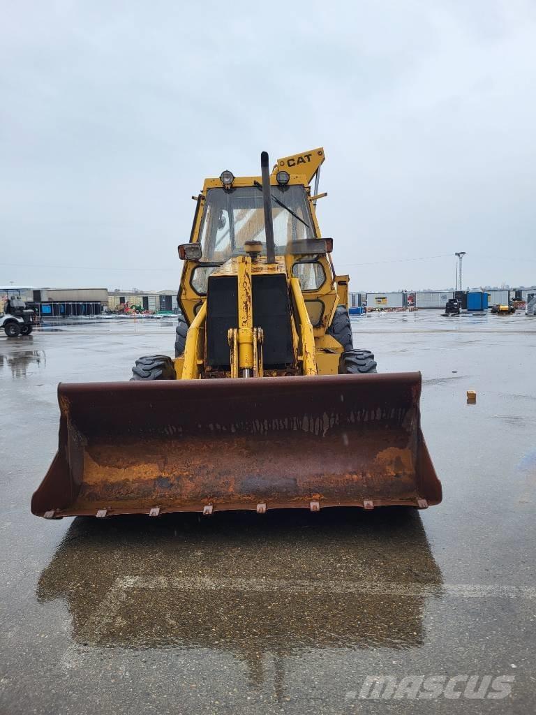 CAT 428 428 Kaivurikuormaajat
