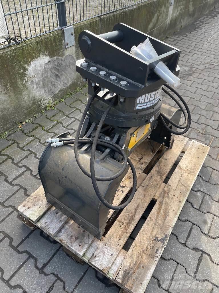 Mustang GRP 250 Kourat