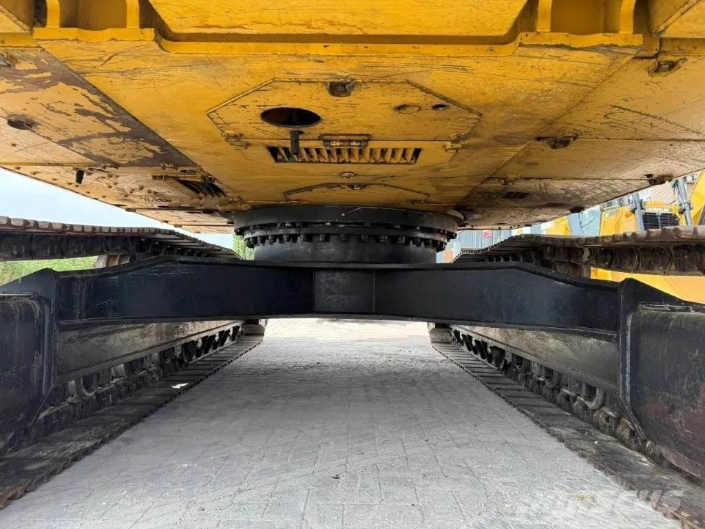 CAT 322CLN Telakaivukoneet
