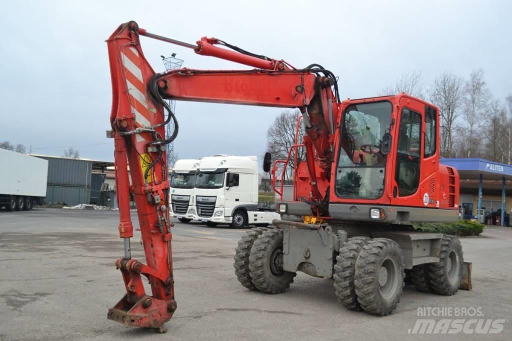 Komatsu PW 148-8 Pyöräkaivukoneet