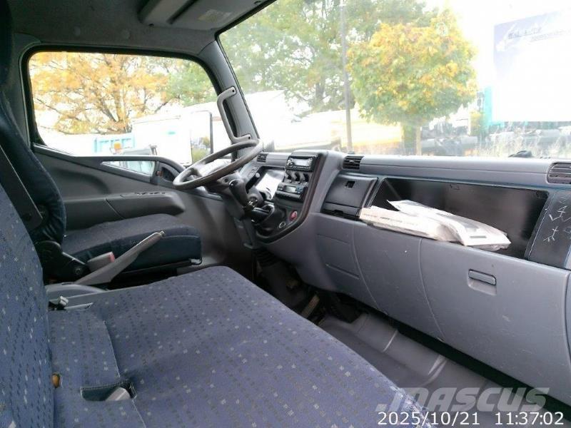Mitsubishi 7C14 Nosturiautot