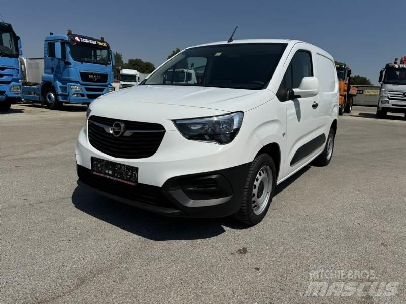 Opel COMBO Lava-autot