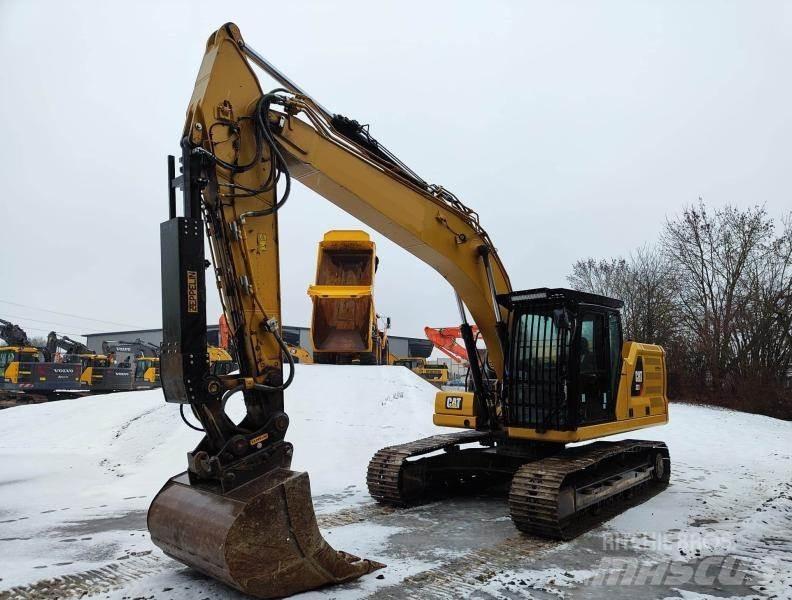 CAT 323 (07B) Telakaivukoneet