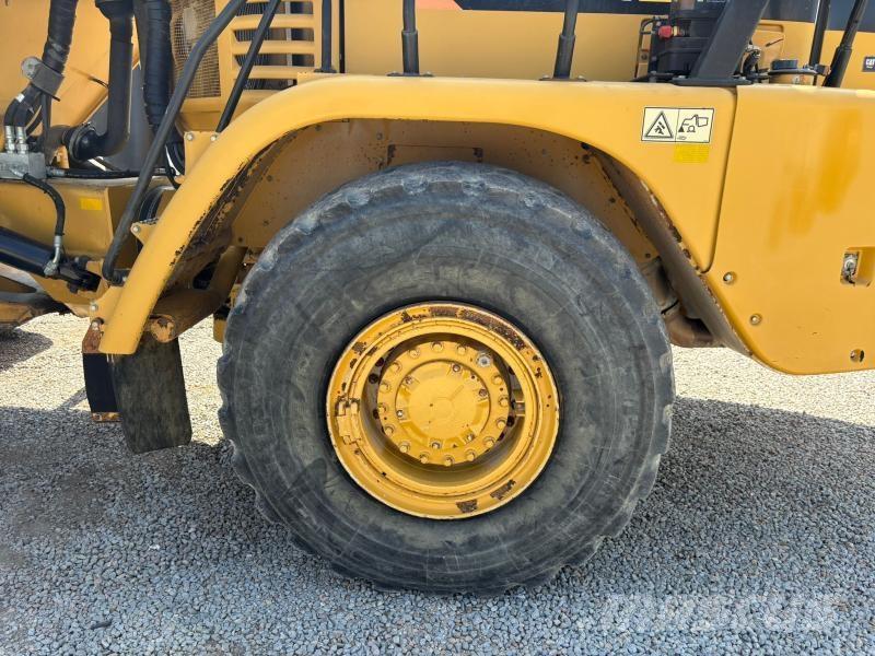 CAT 730 Dumpperit