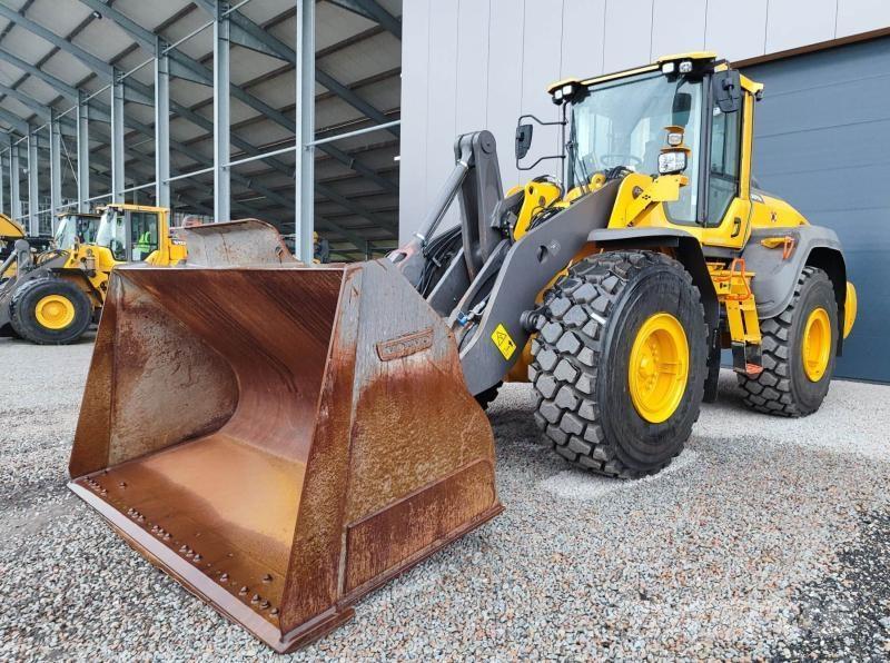 Volvo L120H Pyöräkuormaajat