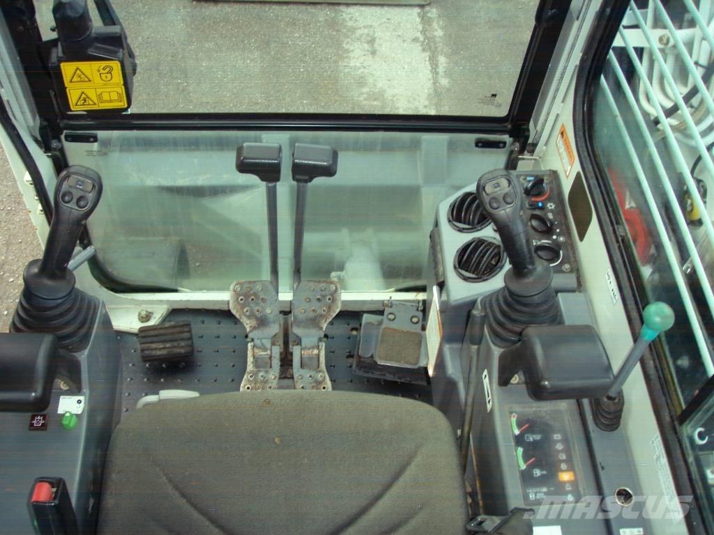 Takeuchi TB 153 FR Minikaivukoneet < 7t