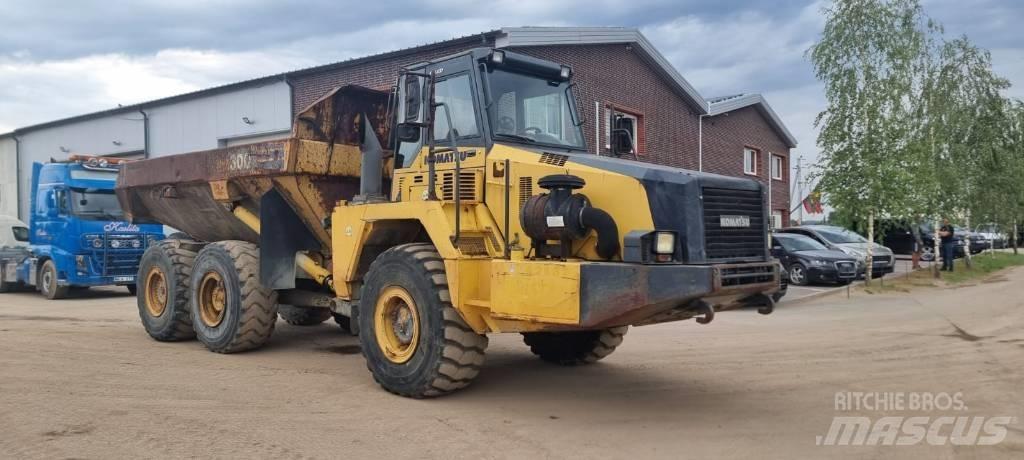Komatsu HM 300-2 Dumpperit