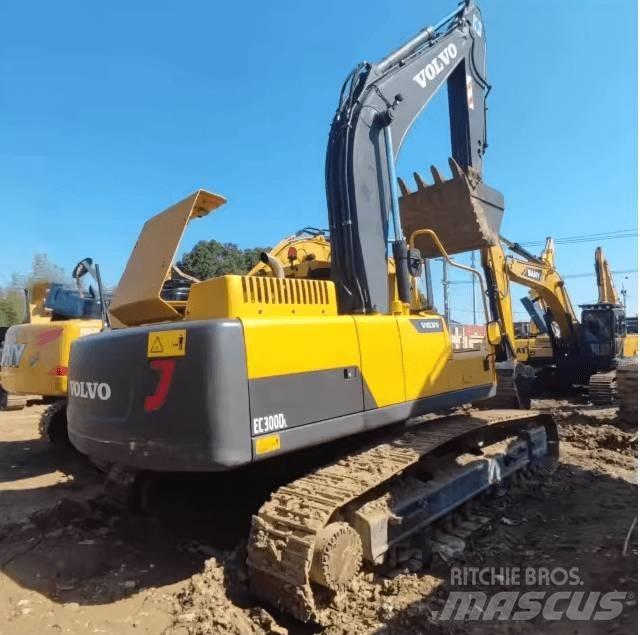 Volvo EC 300 D L Telakaivukoneet