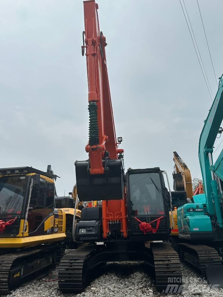 Hitachi ZX 120 Telakaivukoneet