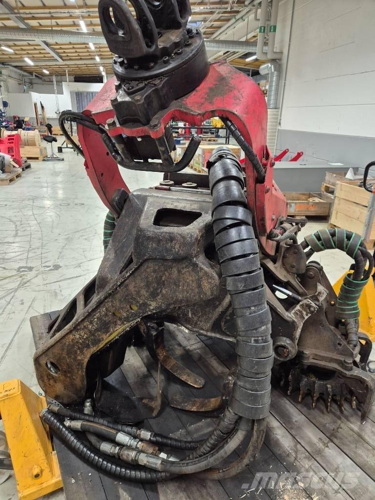 Komatsu C 144 Hakkuupäät