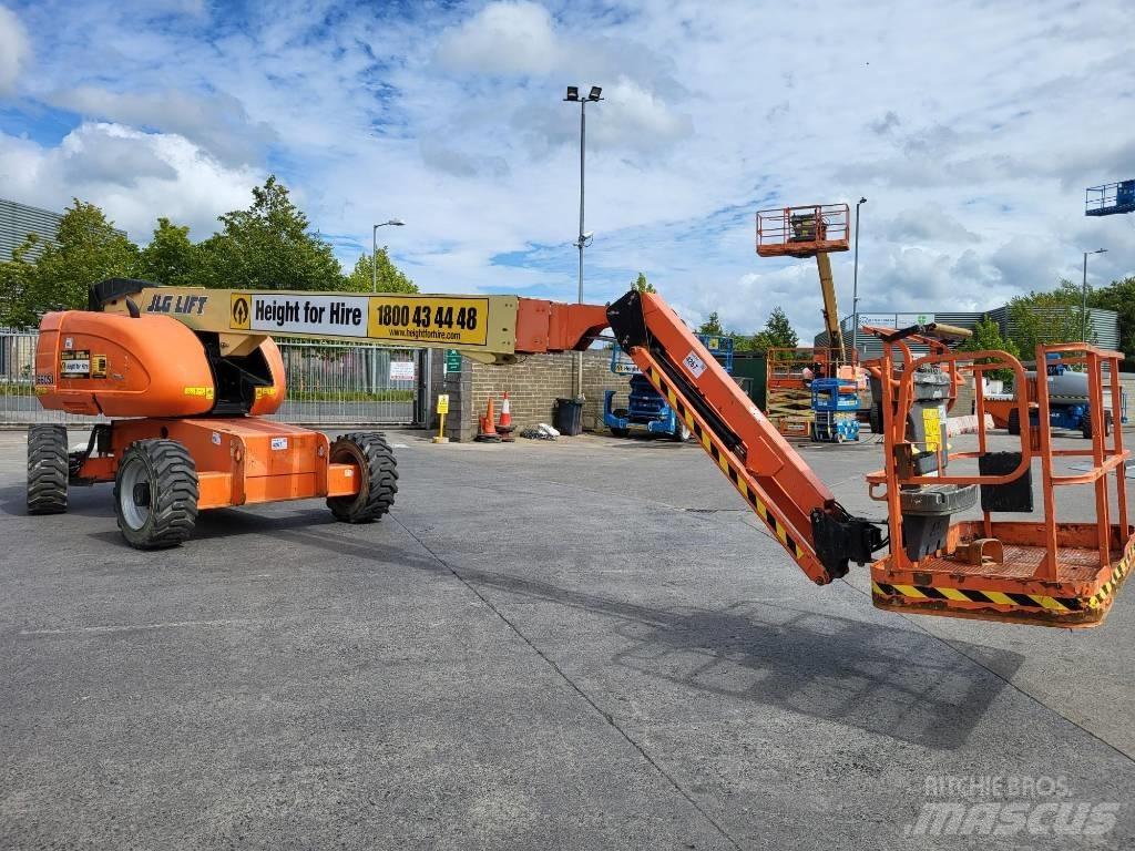 JLG 660 SJ Teleskooppipuominostimet