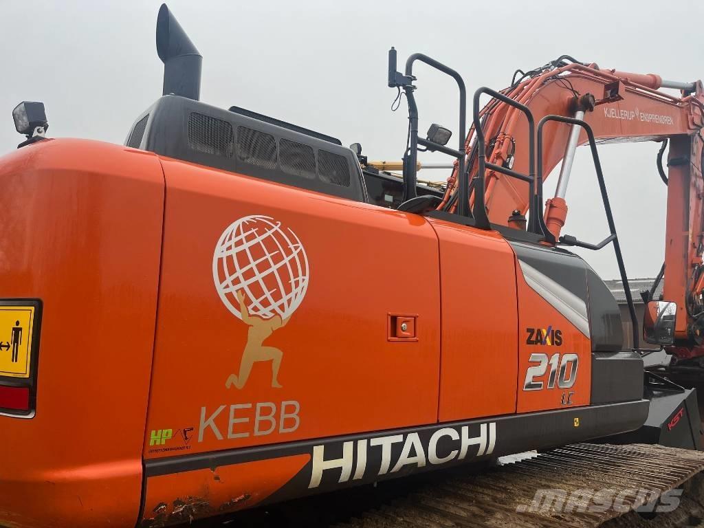 Hitachi ZX 210 LC-7 Telakaivukoneet