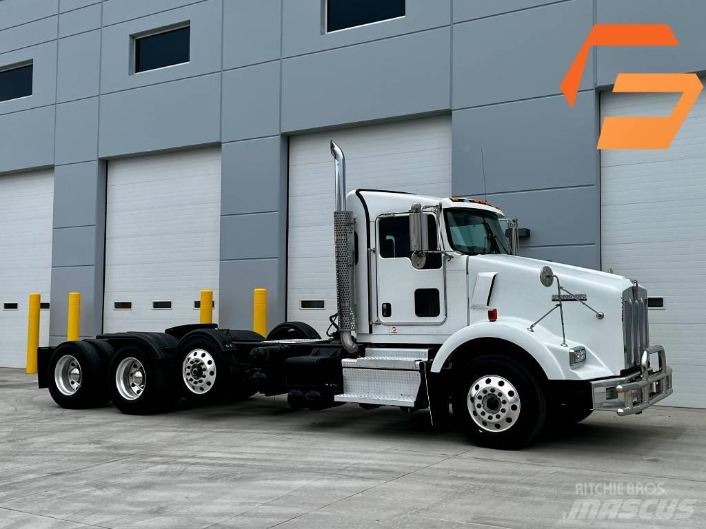 Kenworth T 800 Vetopöytäautot