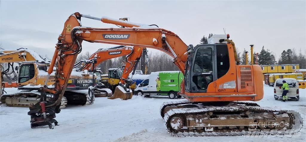 Doosan DX235LCR Telakaivukoneet