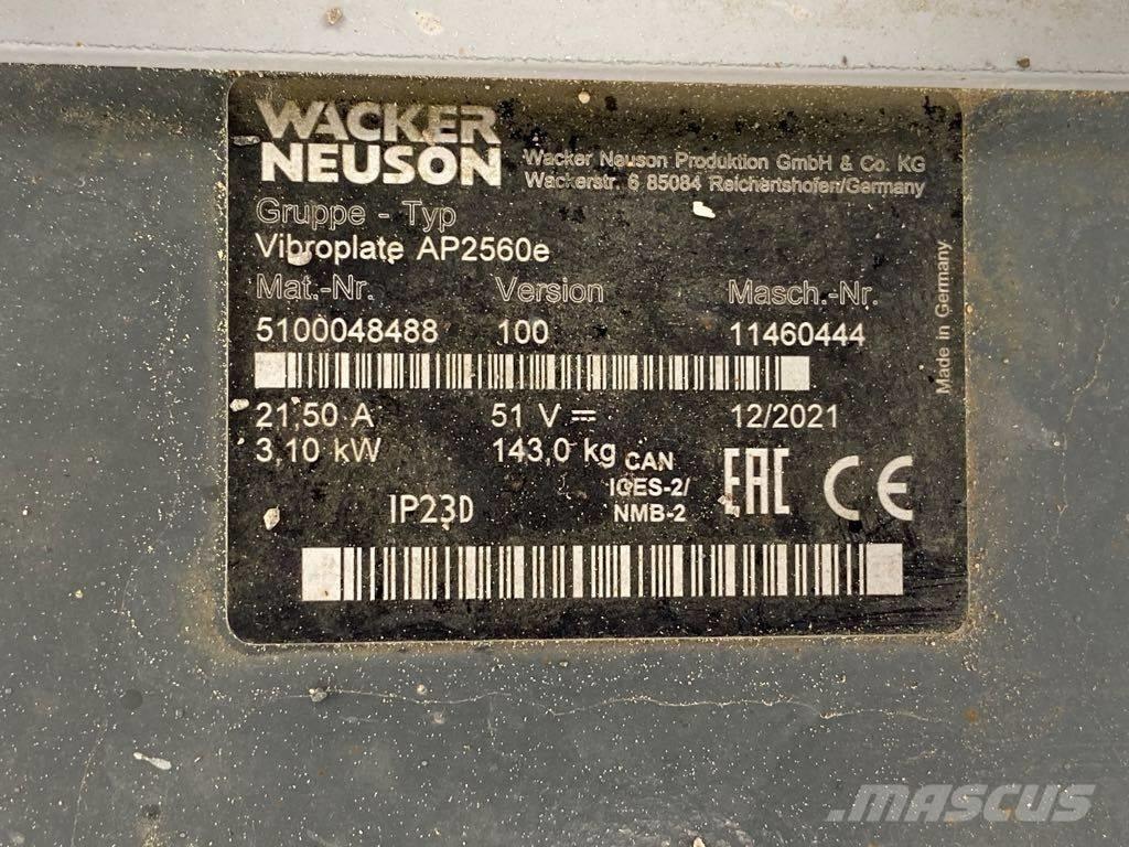 Wacker Neuson AP2560 Tärylevyt