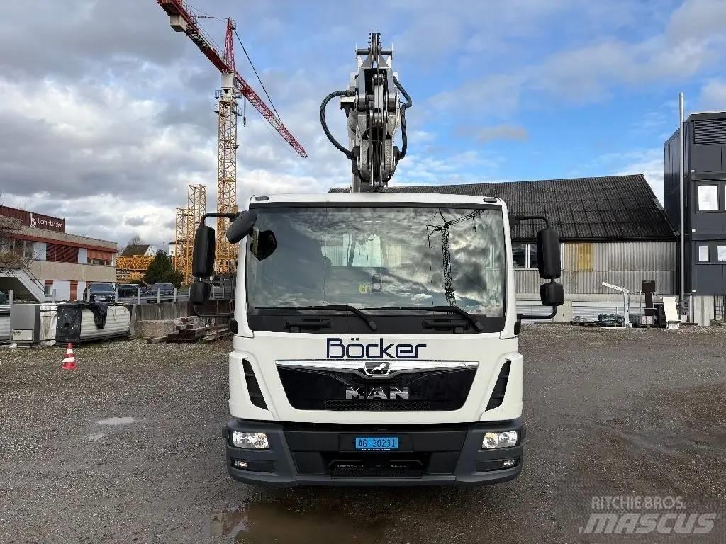 Böcker AK 37/4000 RT-nosturit