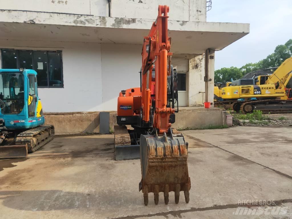 Doosan DH 55 Minikaivukoneet < 7t