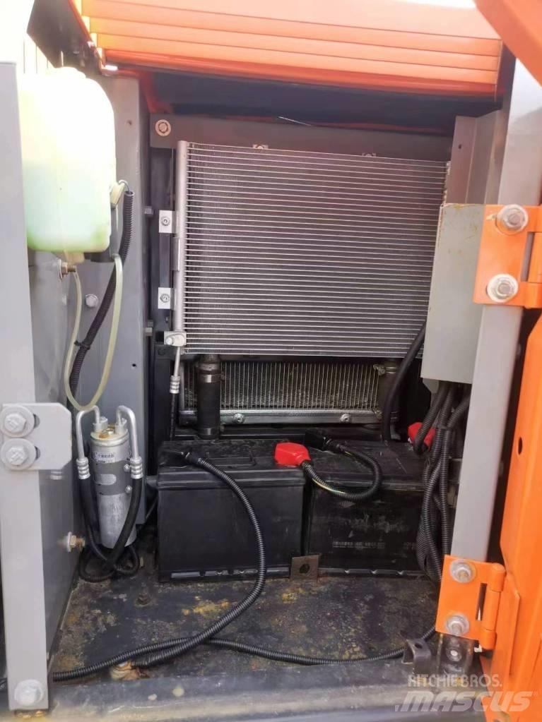 Hitachi ZX 70-5A Midikaivukoneet 7t - 12t
