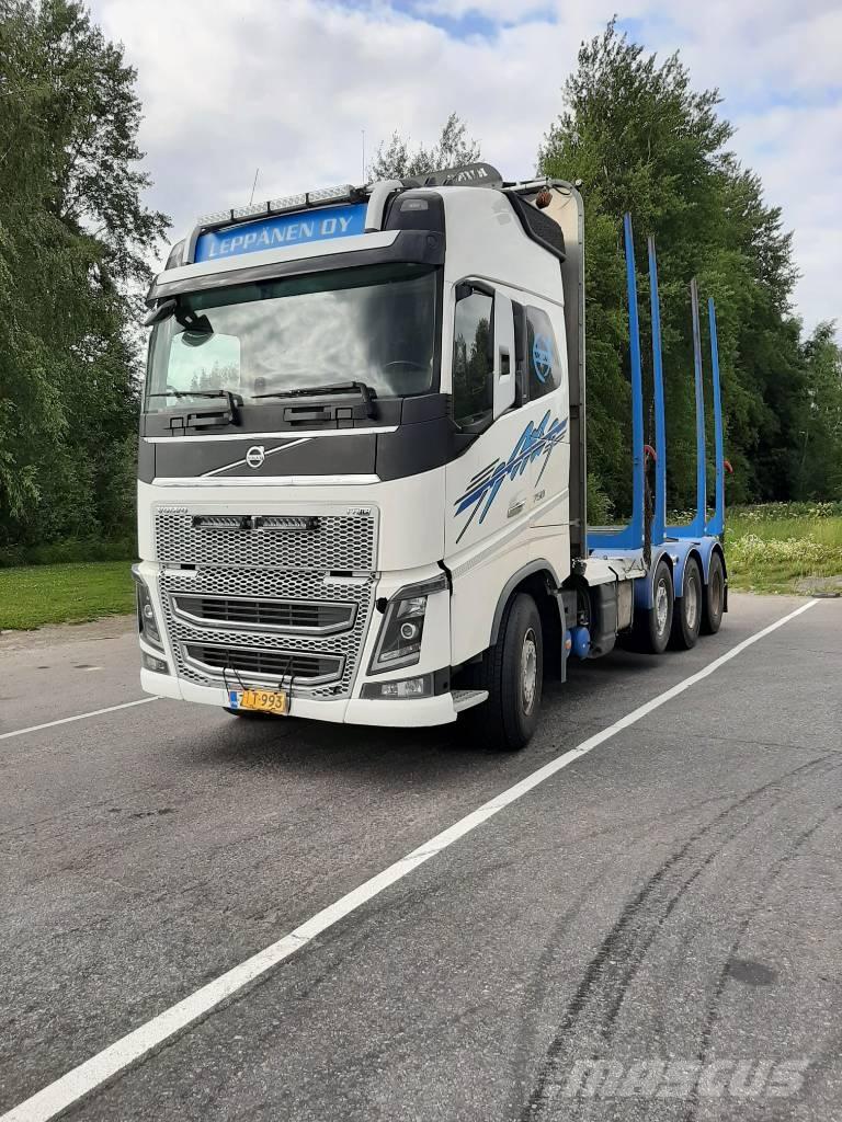 Volvo FH 16 Puuautot