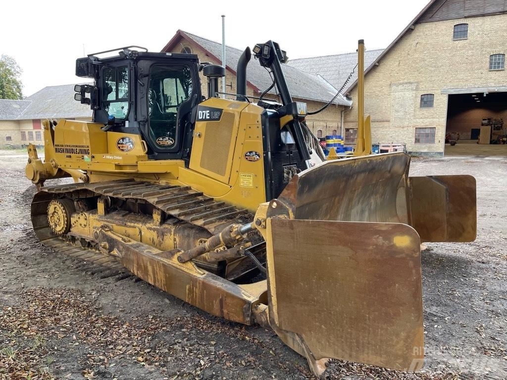 CAT D 7 E Telaketjupuskutraktorit