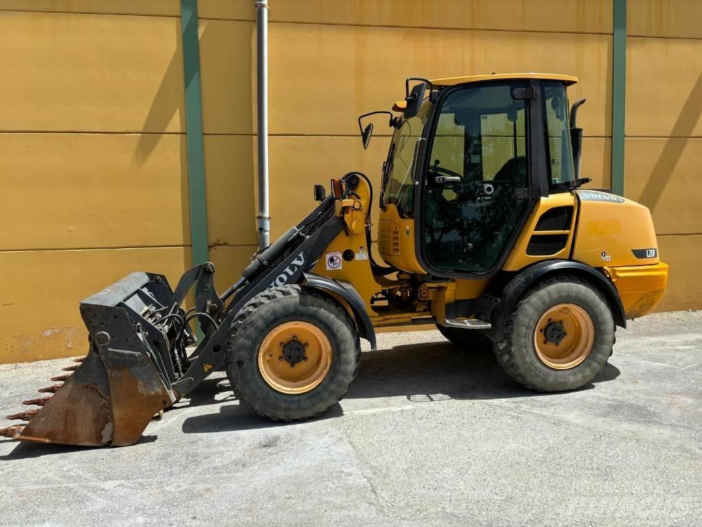 Volvo L 25 F Pyöräkuormaajat